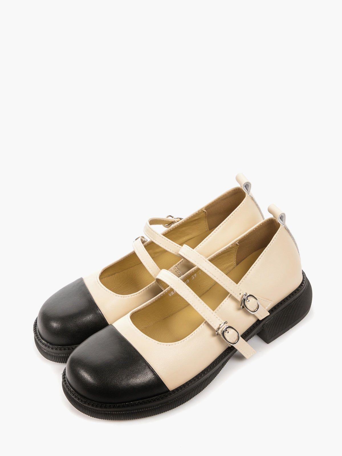 Women's shoes